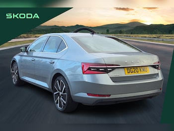 Used Skoda Superb 2020 for sale - 76311339: Photo