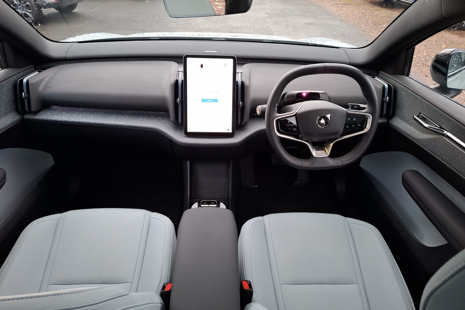 Used Volvo EX30 2024 for sale - 77280925: Photo 2