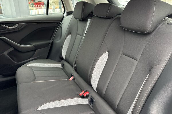 Used Skoda Kamiq 2024 for sale - 76302062: Photo 8