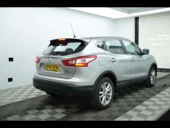 Used Nissan Qashqai 2014 for sale - 74876892: Photo