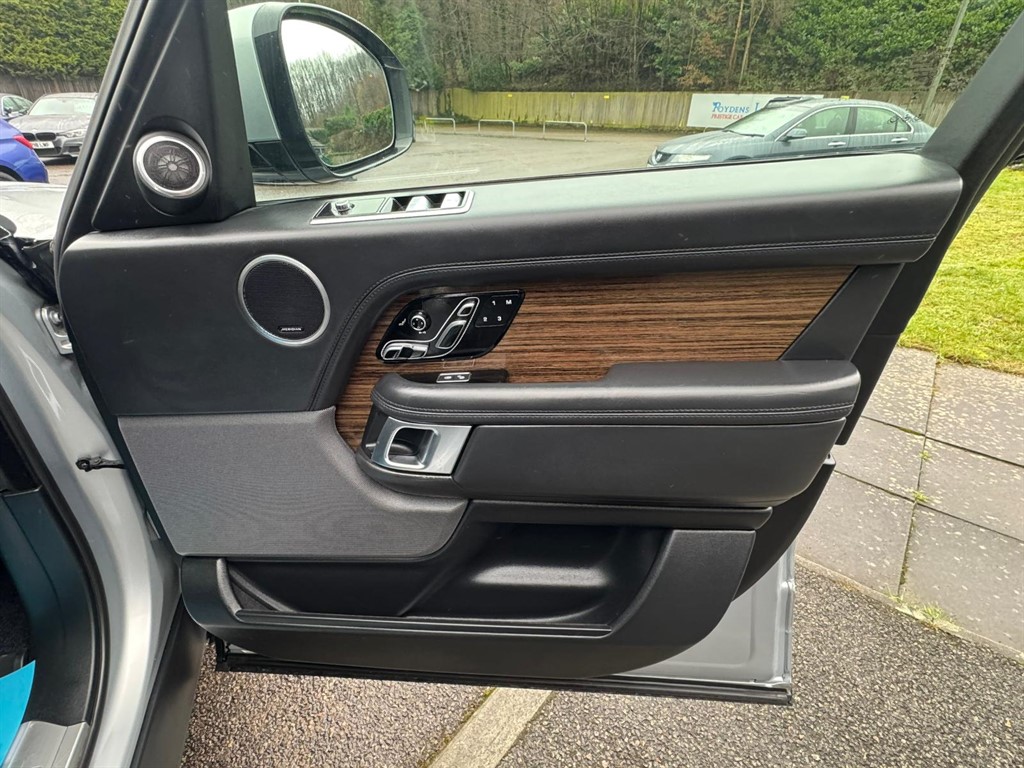 Used Land Rover Range Rover 2018 for sale - 77592523: Photo 21