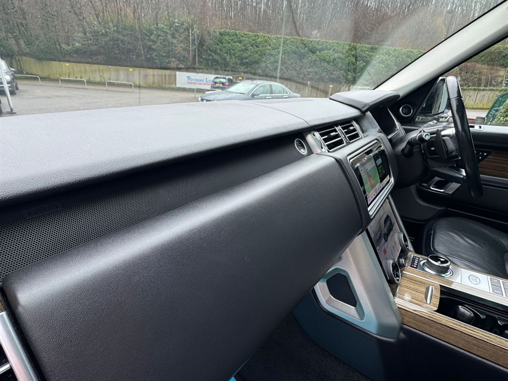 Used Land Rover Range Rover 2018 for sale - 77592523: Photo 38