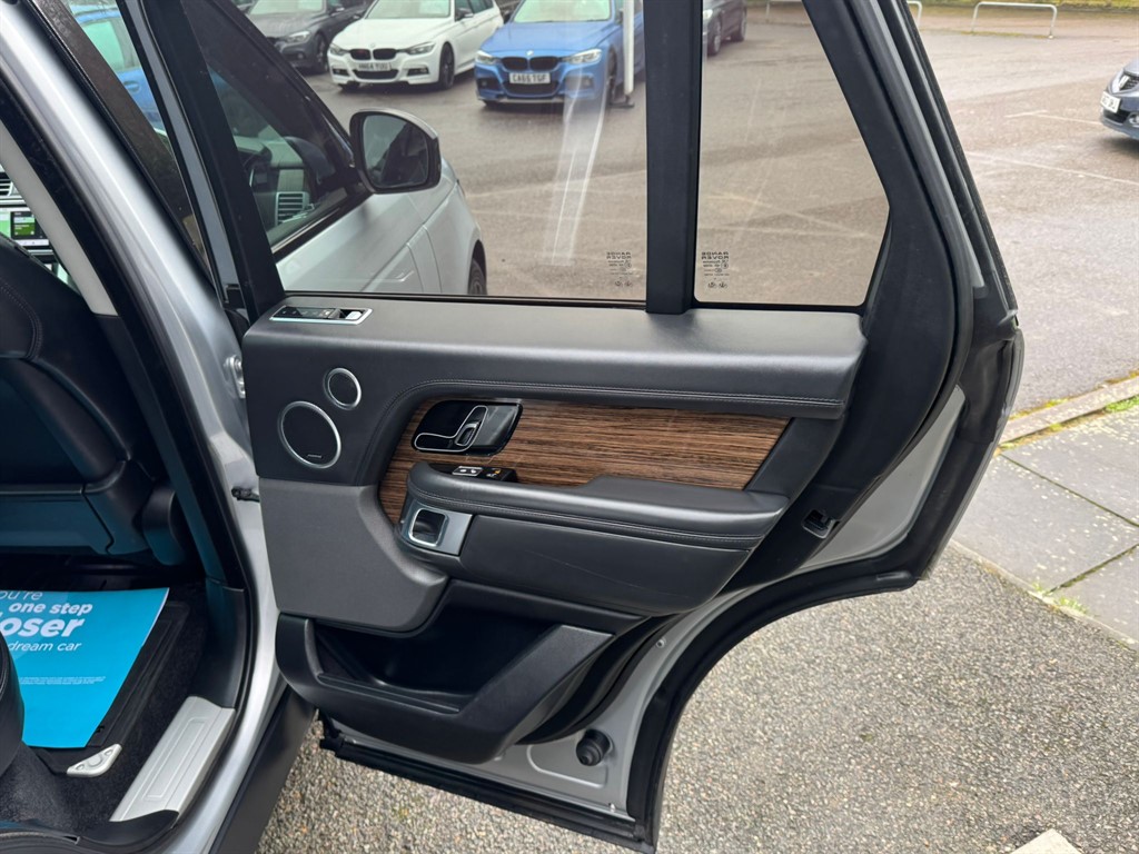 Used Land Rover Range Rover 2018 for sale - 77592523: Photo 45