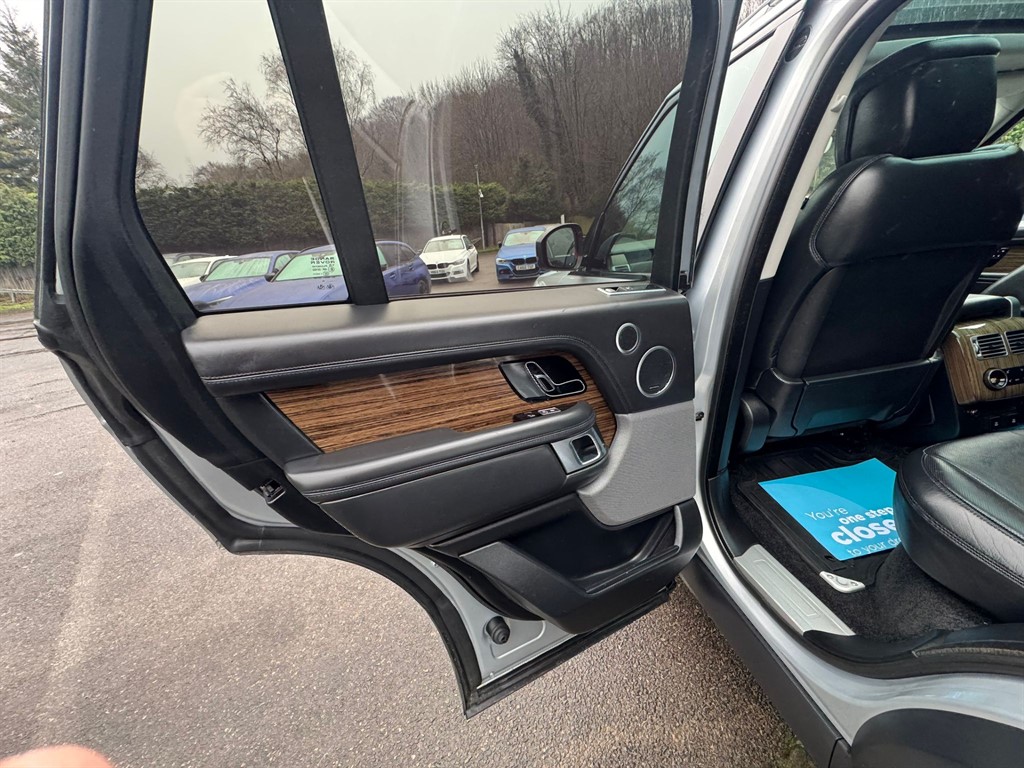 Used Land Rover Range Rover 2018 for sale - 77592523: Photo 46