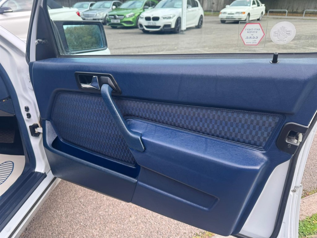 Used Mercedes-Benz 190 1992 for sale - 76332354: Photo 18