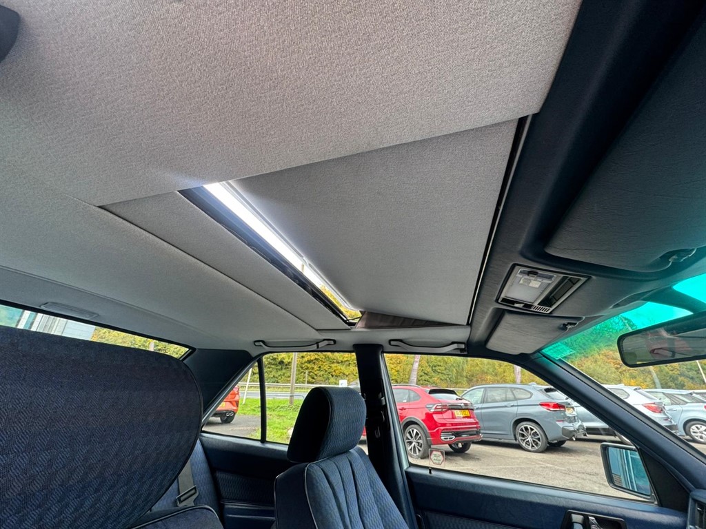 Used Mercedes-Benz 190 1992 for sale - 76332354: Photo 19