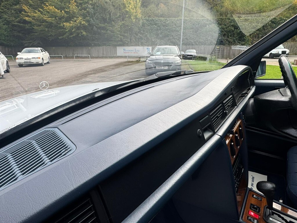 Used Mercedes-Benz 190 1992 for sale - 76332354: Photo 29