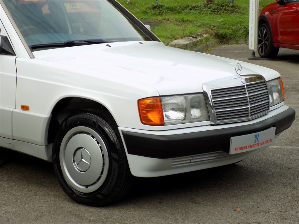 Used Mercedes-Benz 190 1992 for sale - 76332354: Photo 3