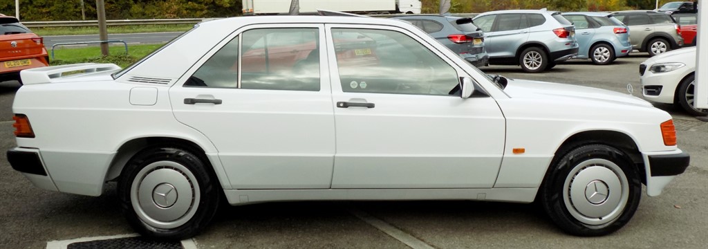 Used Mercedes-Benz 190 1992 for sale - 76332354: Photo 8