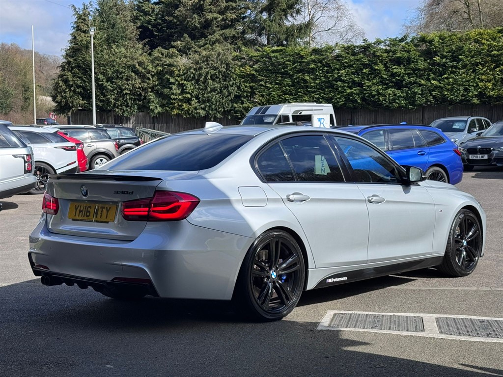 Used BMW 3 Series 2016 for sale - 77975701: Photo 11