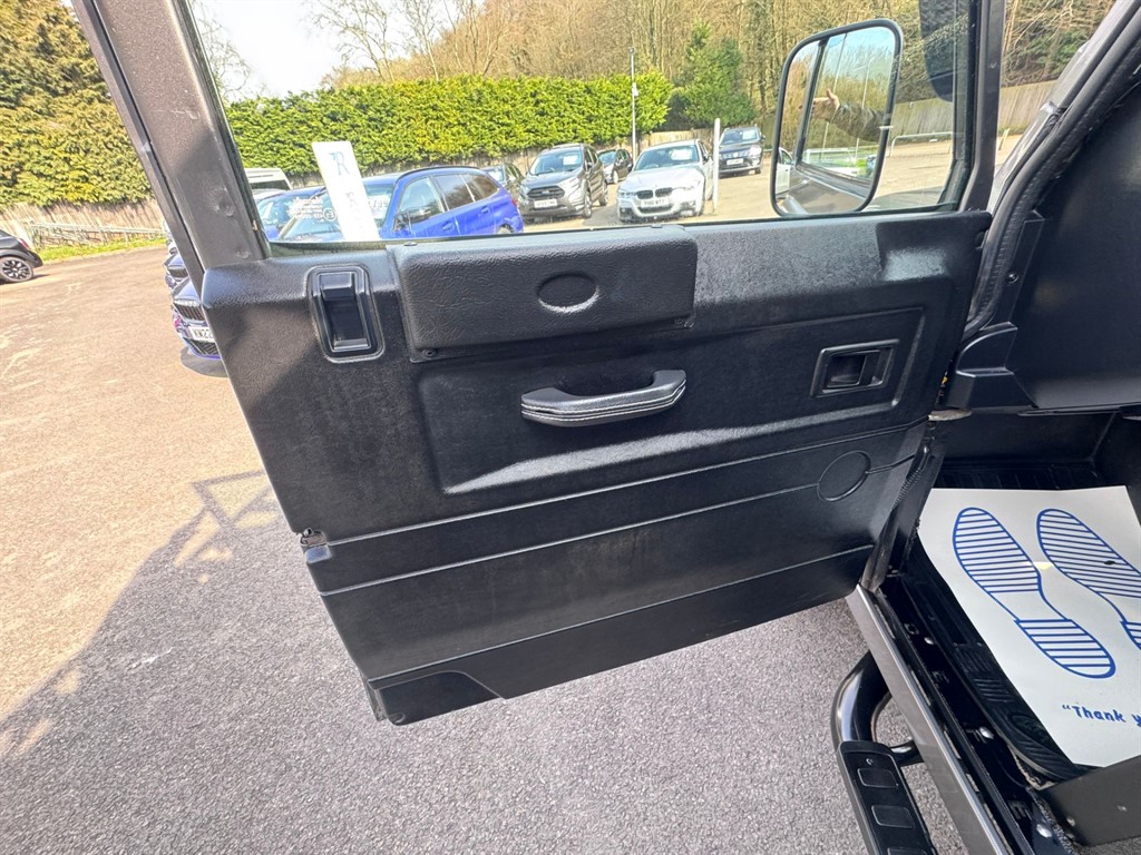 Used Land Rover Defender 2007 for sale - 77988836: Photo 32