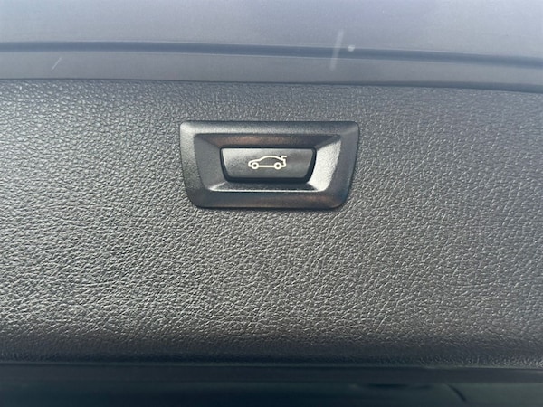 Used BMW 3 Series 2018 for sale - 76161627: Photo 14