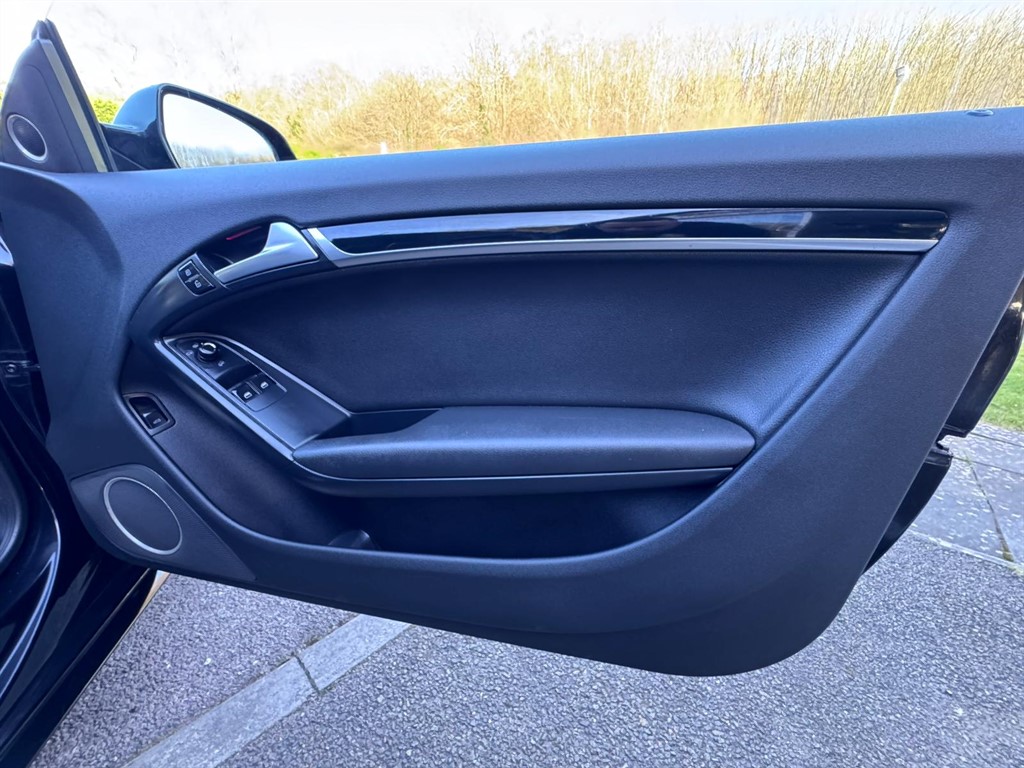 Used Audi A5 2011 for sale - 77918262: Photo 11