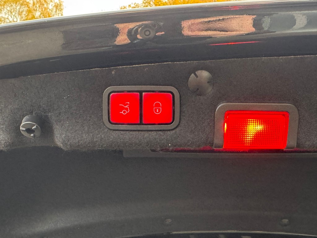 Used Mercedes-Benz C Class 2016 for sale - 76507816: Photo 11