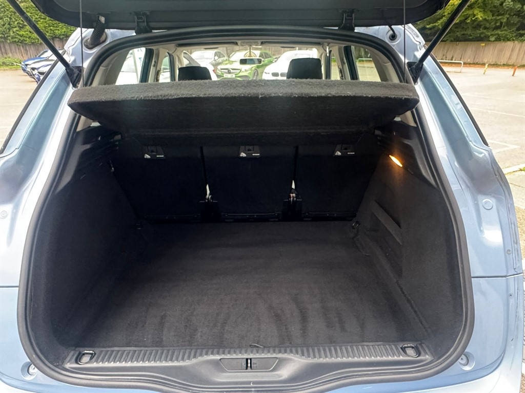 Used Citroen C4 Picasso 2014 for sale - 76221935: Photo 11