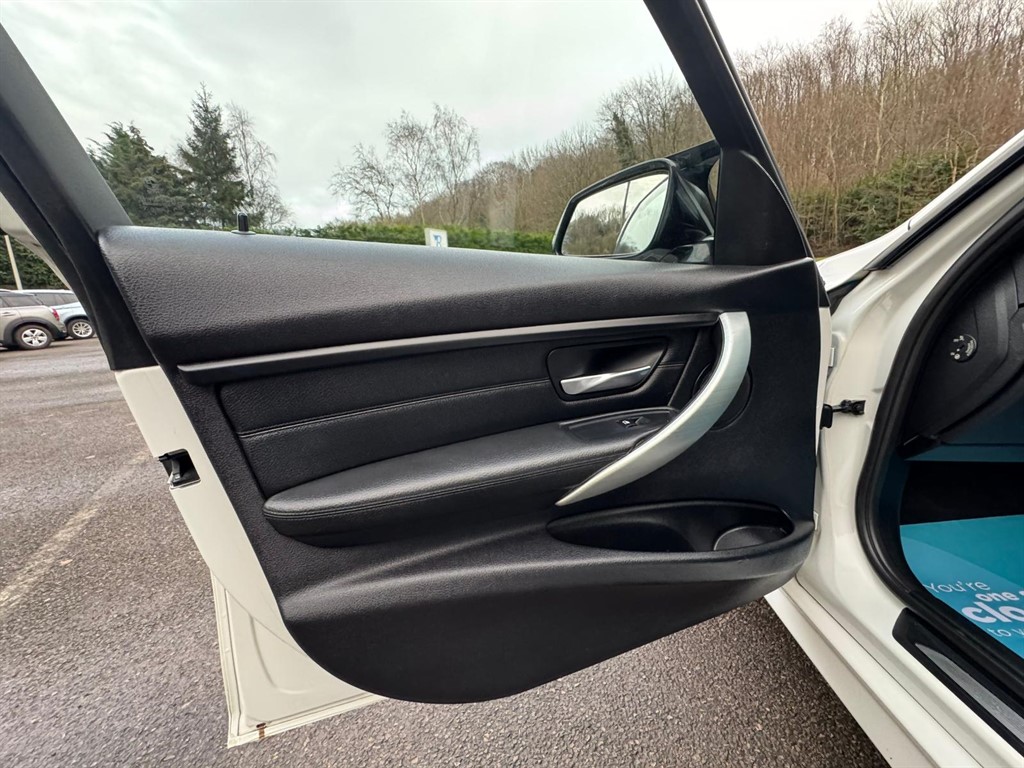 Used BMW 3 Series 2014 for sale - 76960381: Photo 23