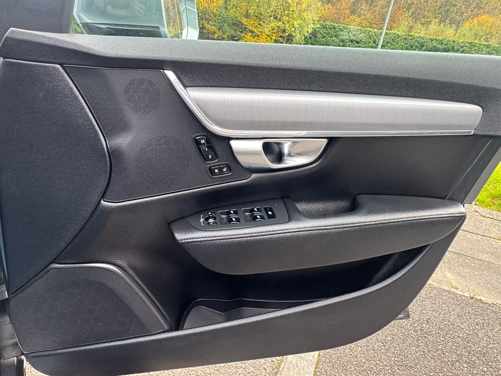 Used Volvo S90 2018 for sale - 76494176: Photo 13
