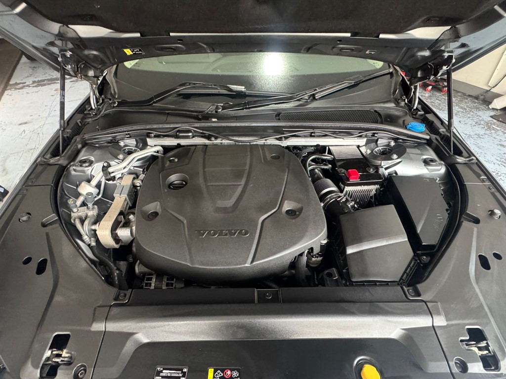 Used Volvo S90 2018 for sale - 76494176: Photo 4