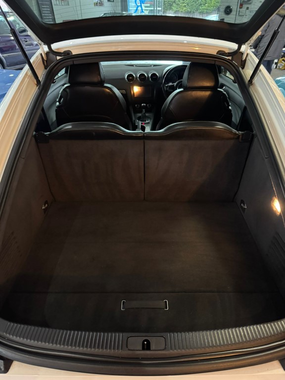 Used Audi TT 2011 for sale - 77420668: Photo 12