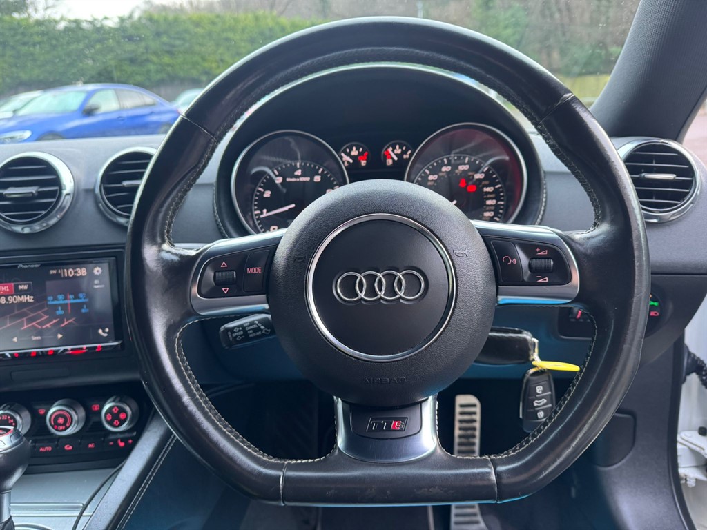 Used Audi TT 2011 for sale - 77420668: Photo 21