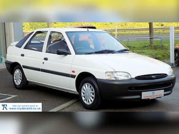 Used Ford Escort 1996 for sale - 79617067: Photo