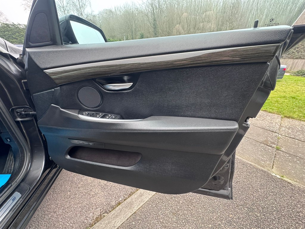 Used BMW 5 Series 2015 for sale - 77746340: Photo 15