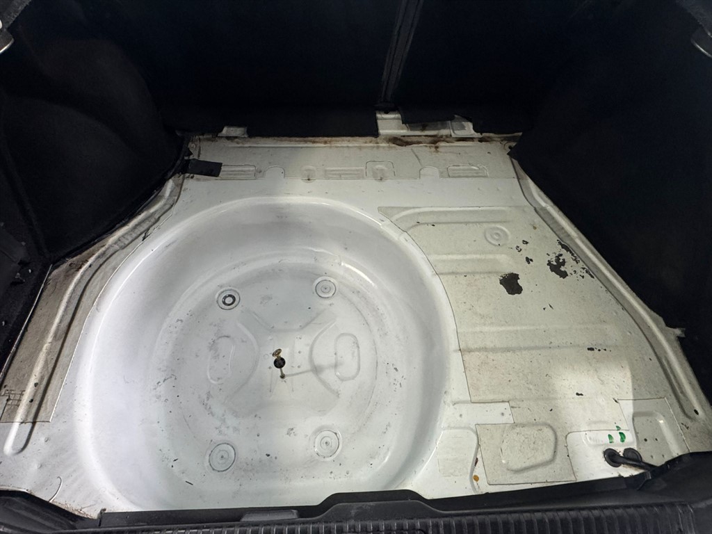 Used Ford Granada 1989 for sale - 76415465: Photo 17