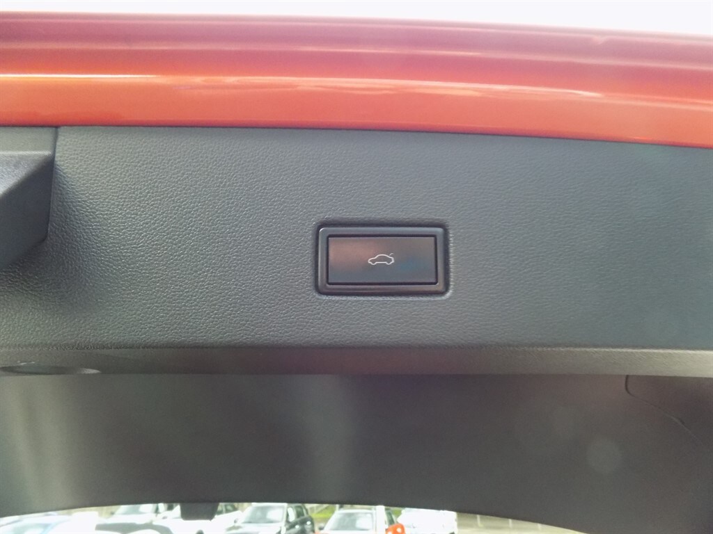 Used Volkswagen T-Roc 2020 for sale - 76008445: Photo 16