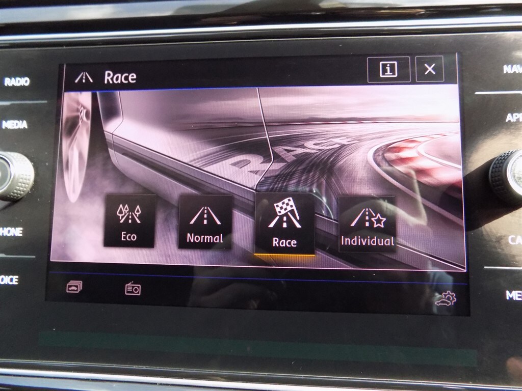 Used Volkswagen T-Roc 2020 for sale - 76008445: Photo 29