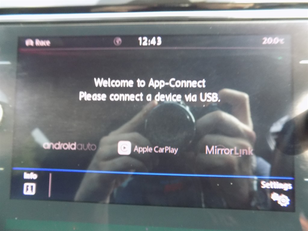 Used Volkswagen T-Roc 2020 for sale - 76008445: Photo 32