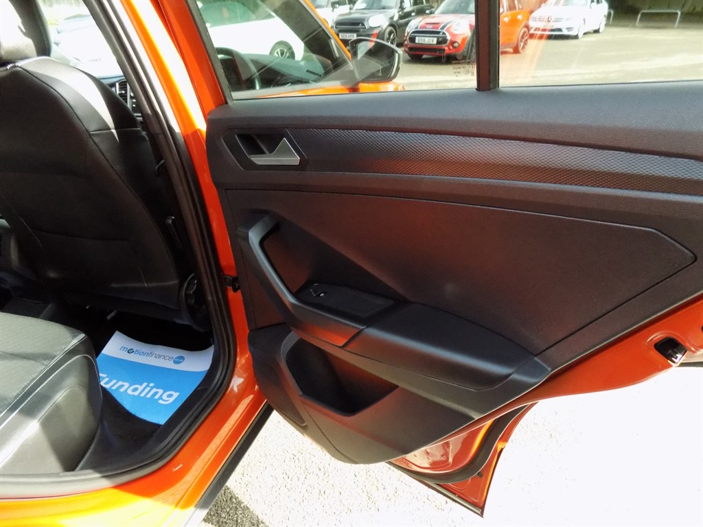 Used Volkswagen T-Roc 2020 for sale - 76008445: Photo 37