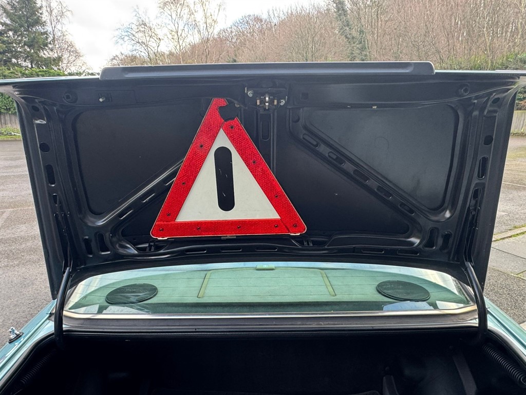 Used Mercedes-Benz 190 1993 for sale - 76908247: Photo 11