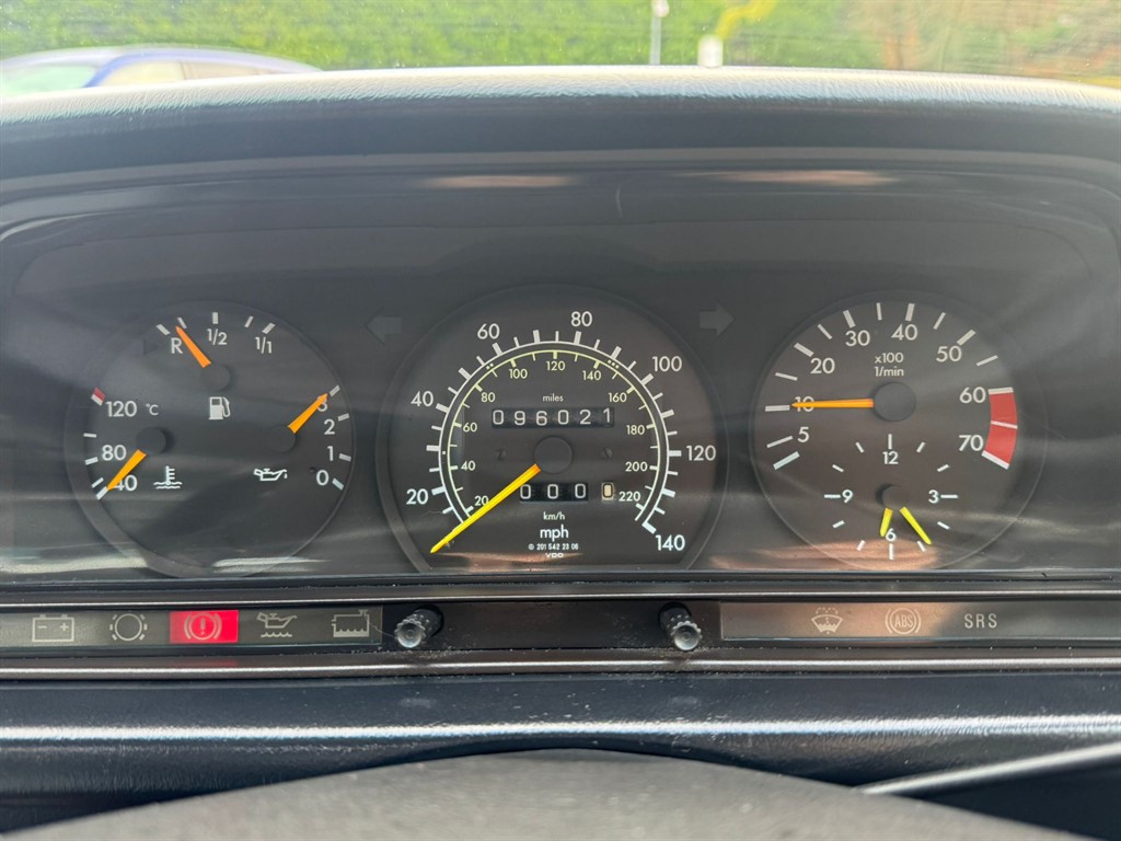 Used Mercedes-Benz 190 1993 for sale - 76908247: Photo 19