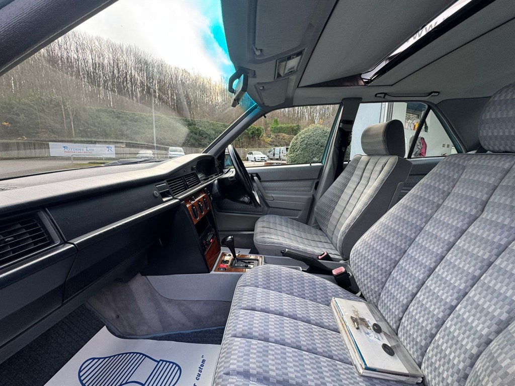 Used Mercedes-Benz 190 1993 for sale - 76908247: Photo 22