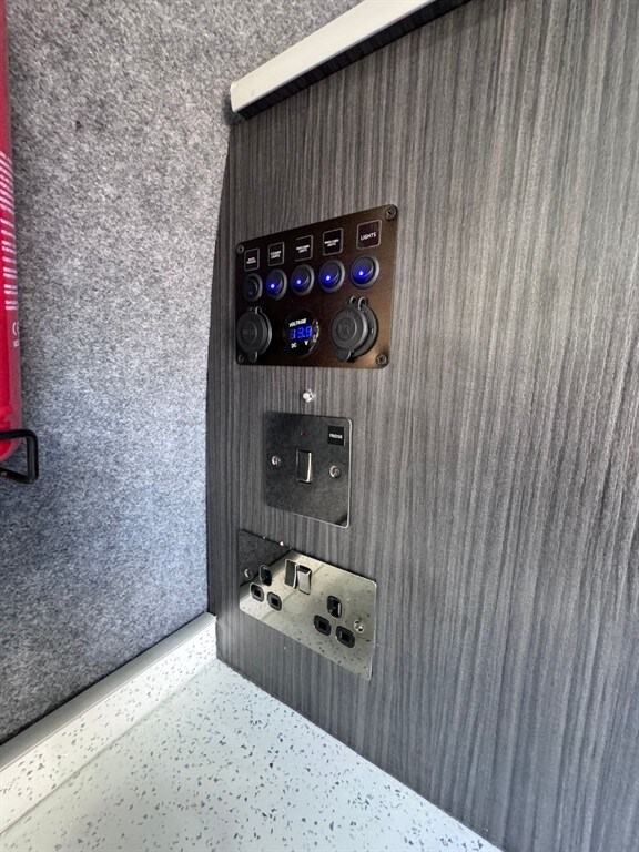 Used Ford Transit 2008 for sale - 77763092: Photo 25