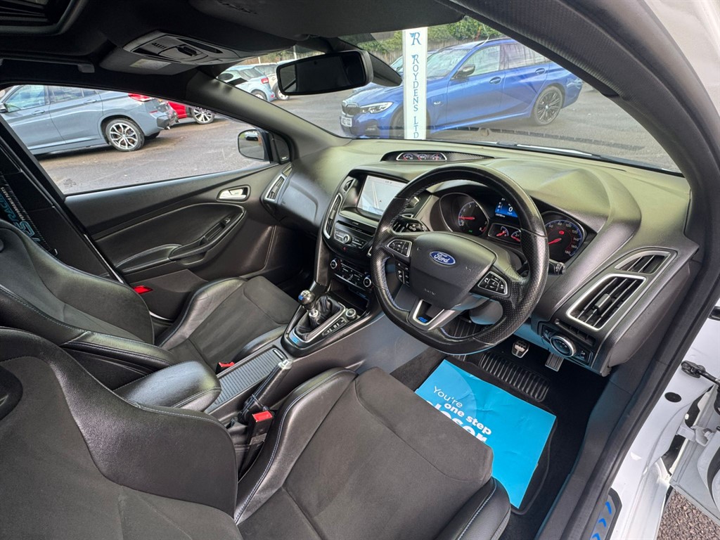 Used Ford Focus 2017 for sale - 76922077: Photo 24