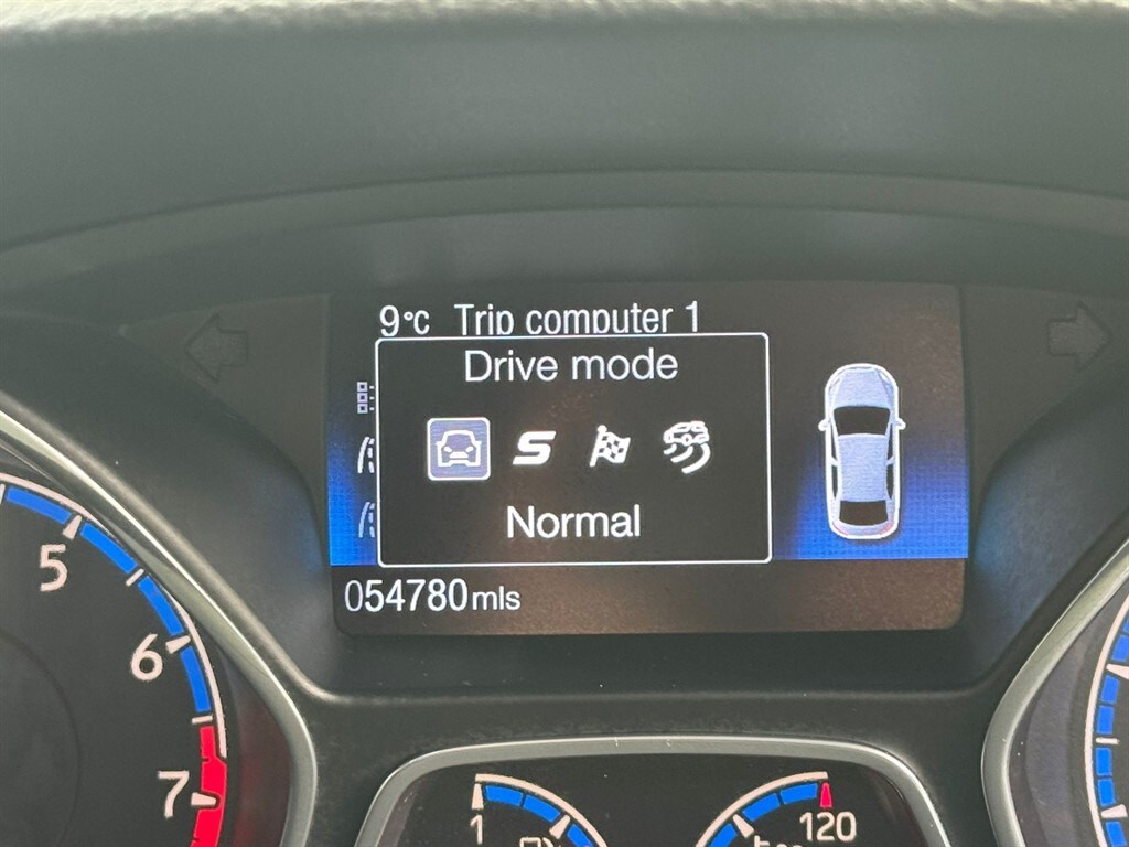 Used Ford Focus 2017 for sale - 76922077: Photo 26