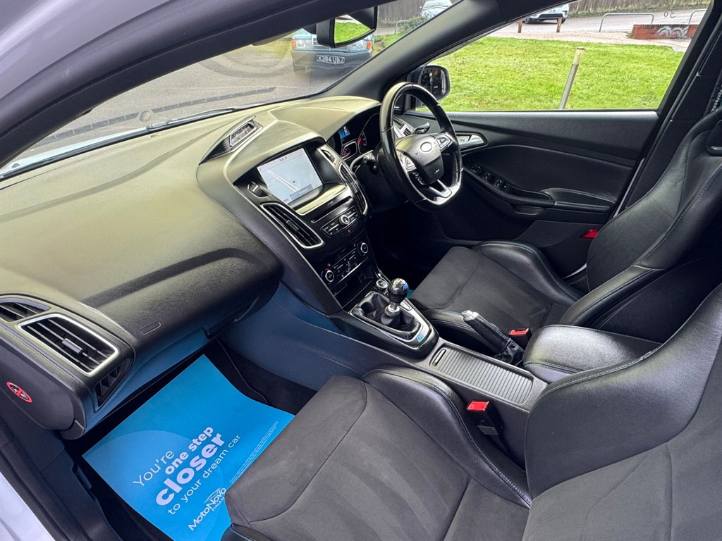 Used Ford Focus 2017 for sale - 76922077: Photo 35