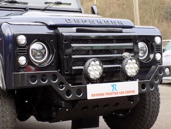 Used Land Rover Defender 110 2014 for sale - 75570086: Photo