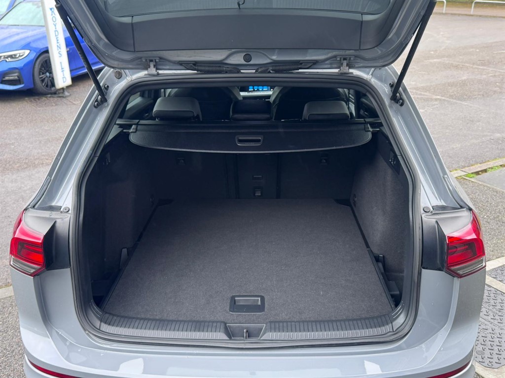 Used Volkswagen Golf 2022 for sale - 77691209: Photo 11