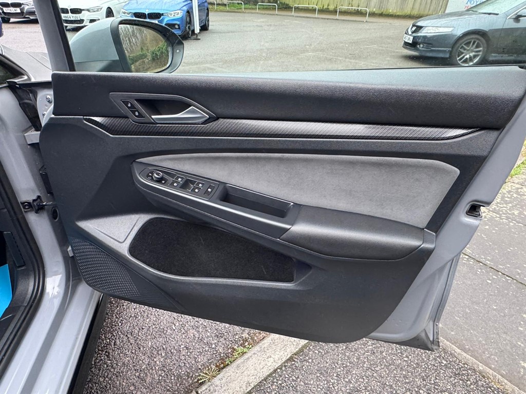 Used Volkswagen Golf 2022 for sale - 77691209: Photo 14