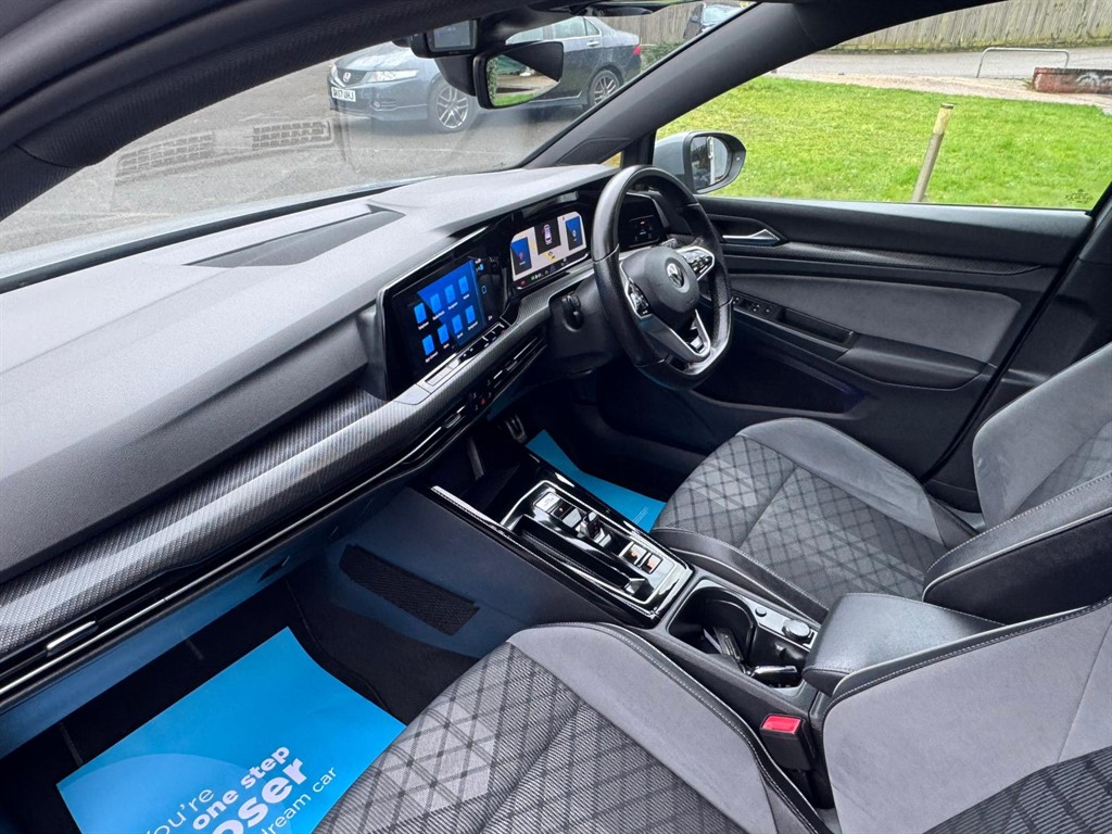 Used Volkswagen Golf 2022 for sale - 77691209: Photo 28