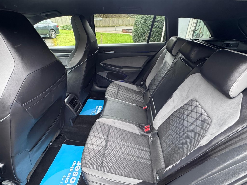 Used Volkswagen Golf 2022 for sale - 77691209: Photo 32