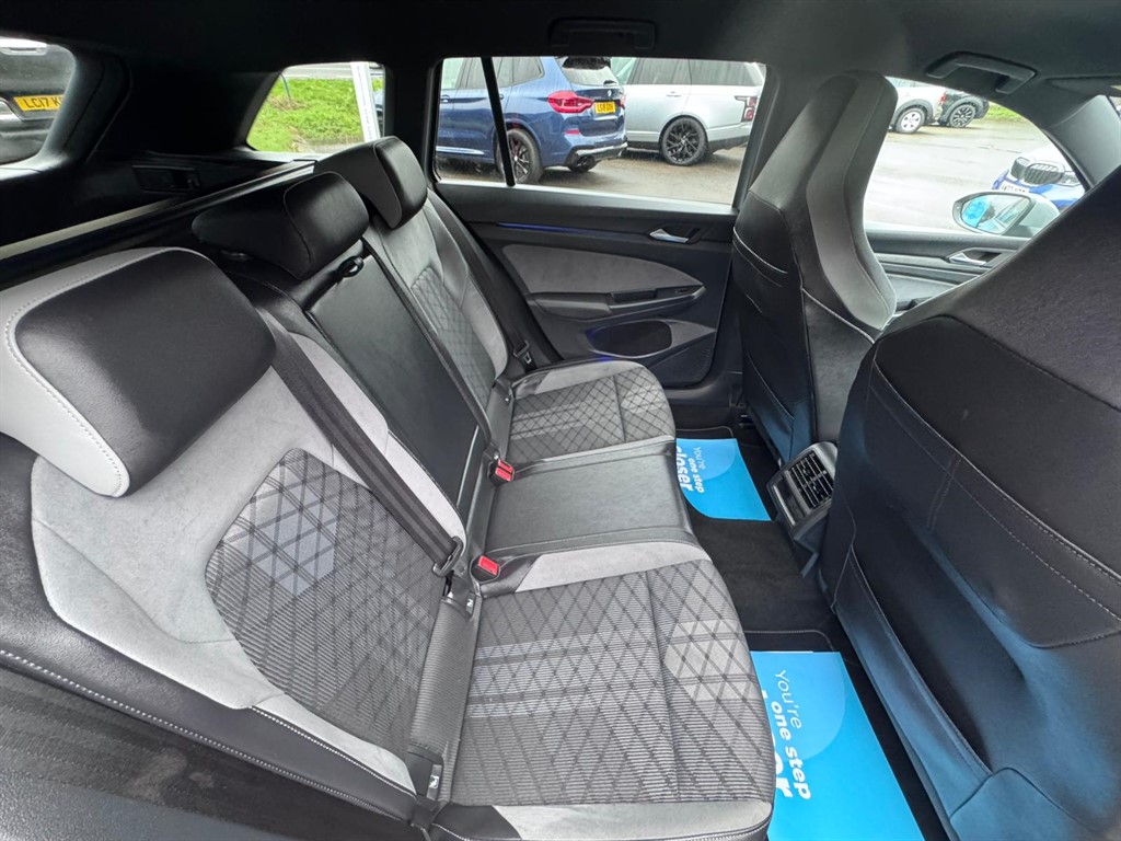 Used Volkswagen Golf 2022 for sale - 77691209: Photo 34