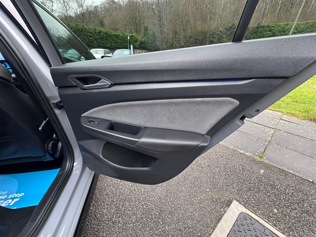 Used Volkswagen Golf 2022 for sale - 77691209: Photo 35