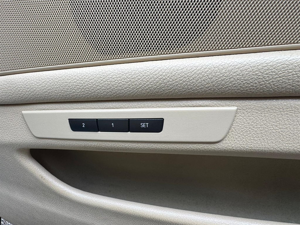 Used BMW 5 Series 2015 for sale - 77300749: Photo 13