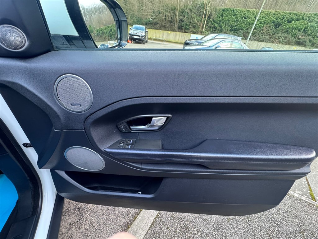 Used Land Rover Range Rover Evoque 2012 for sale - 77804117: Photo 11