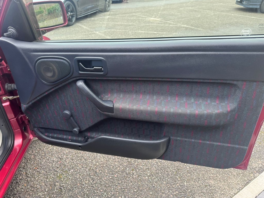 Used Ford Escort 1993 for sale - 77641036: Photo 17