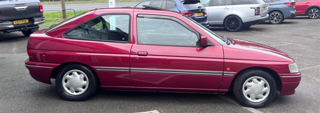 Used Ford Escort 1993 for sale - 77641036: Photo 9