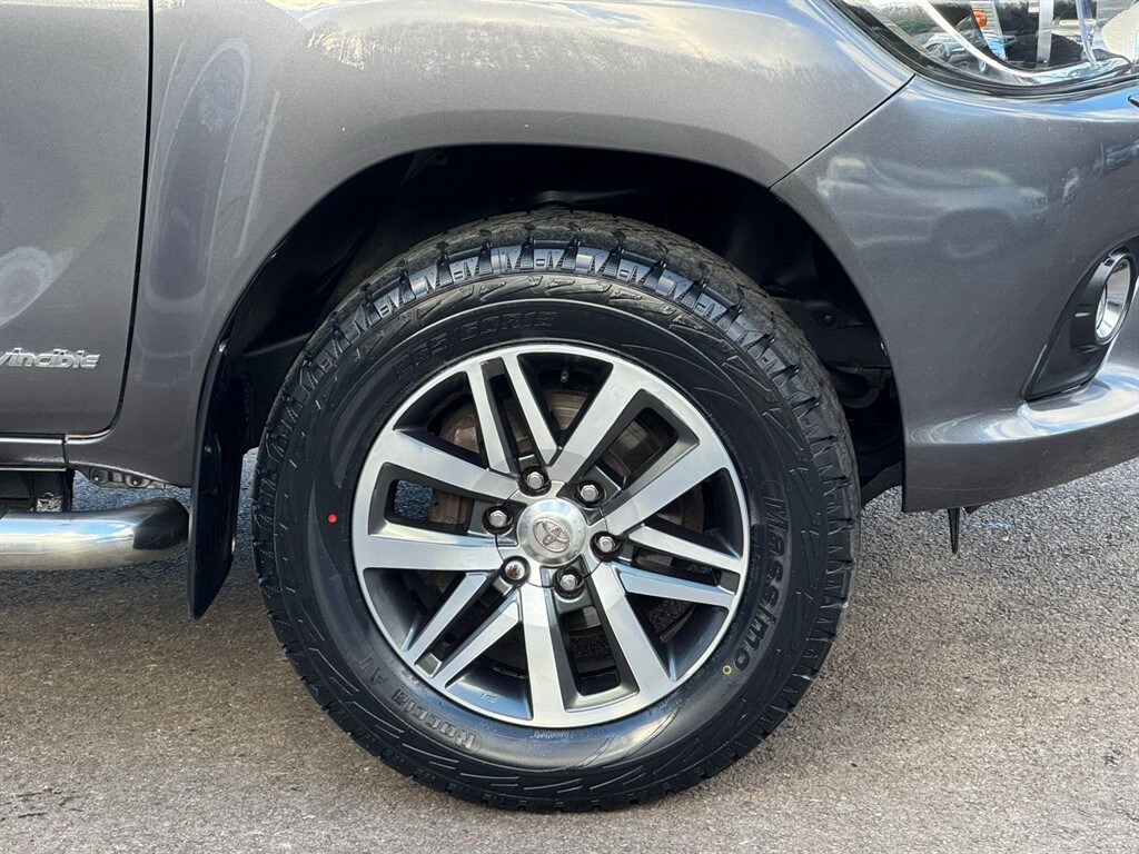 Used Toyota Hilux 2017 for sale - 77545539: Photo 5